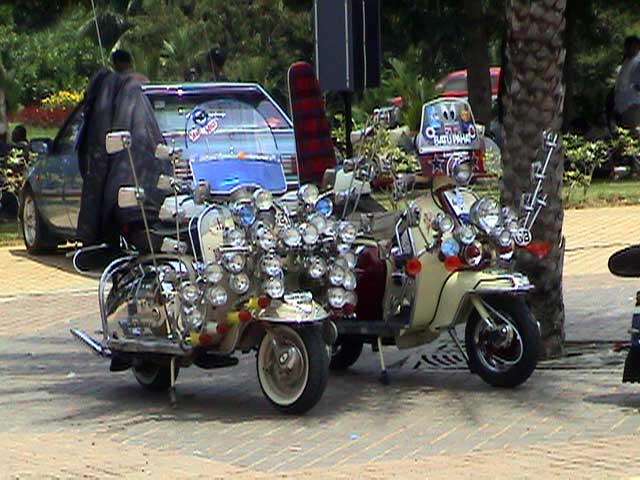 kembar2.jpg